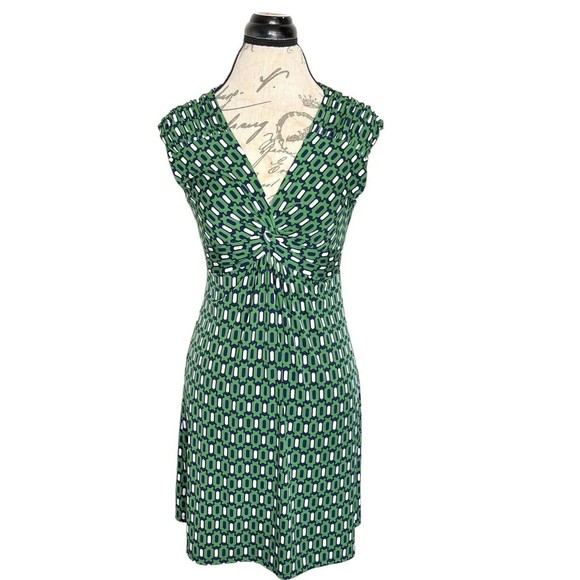 Kiara Womens Dress Size Small Short Sleeve Green Geometric Knot Mini Stretch - Picture 6 of 12